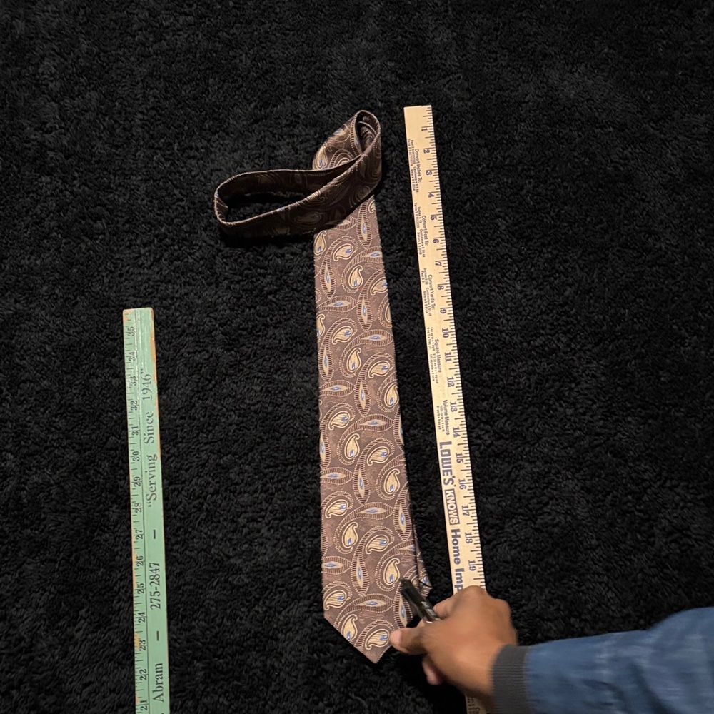 Brown Paisley Tie